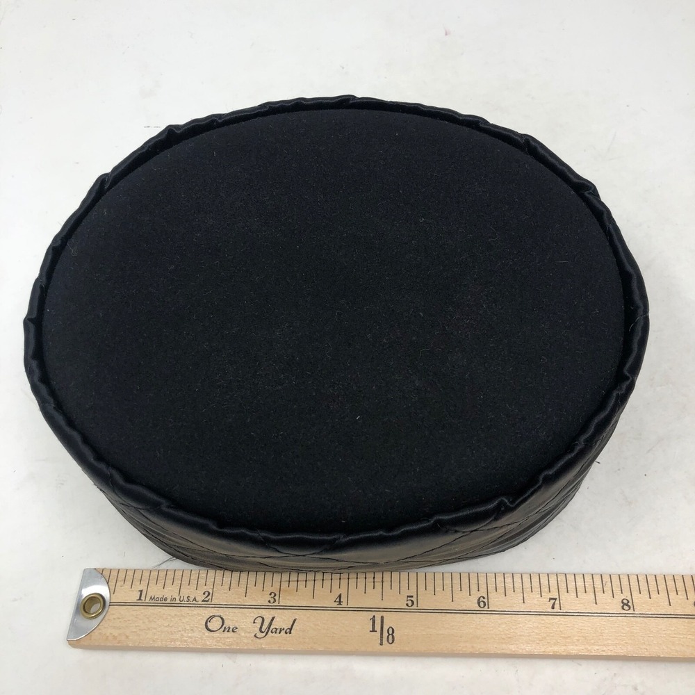 Vintage Krizia by Borsalino Islamic Cap Mens One Size Black Quilted Satin - Picture 6 of 7